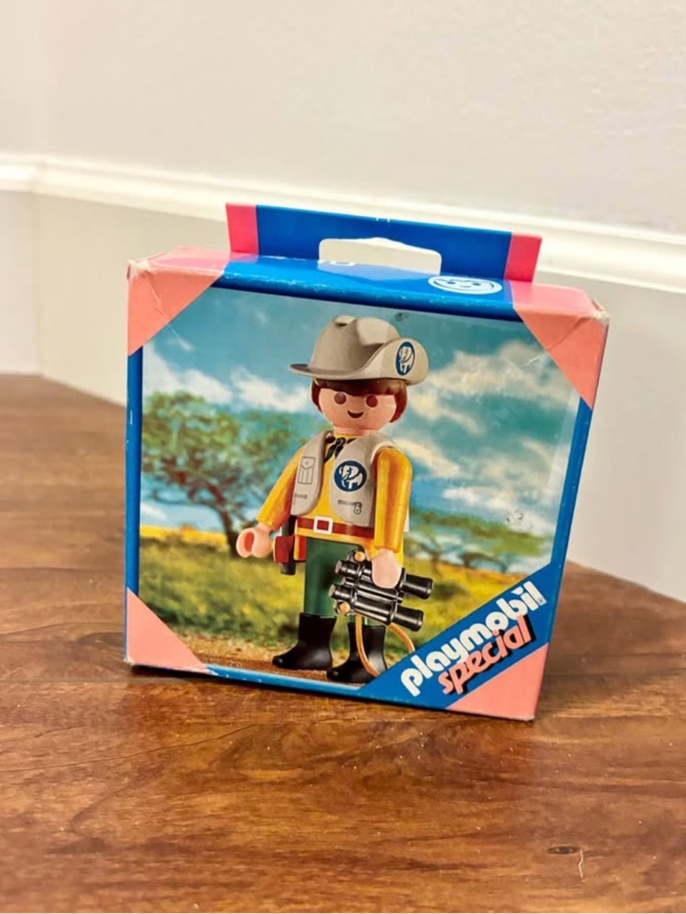 Playmobil Figurine Safari Character Figure 4559 with box